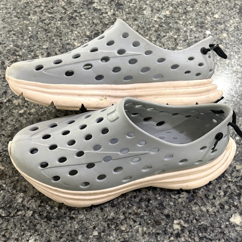 Kane Active Recovery Shoes Gray Perforated Slip-On Shoes